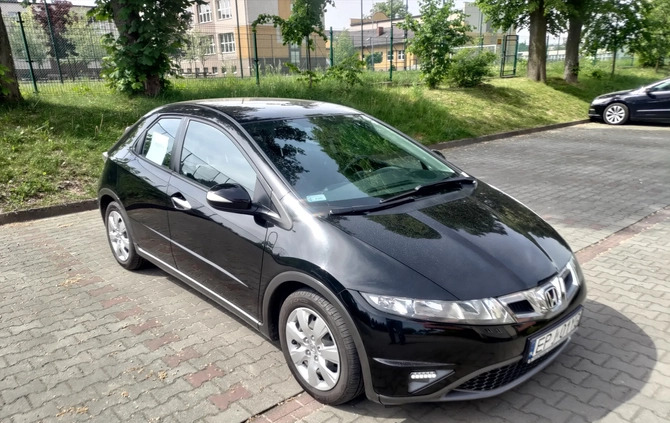 Honda Civic cena 24800 przebieg: 152000, rok produkcji 2009 z Pajęczno małe 232